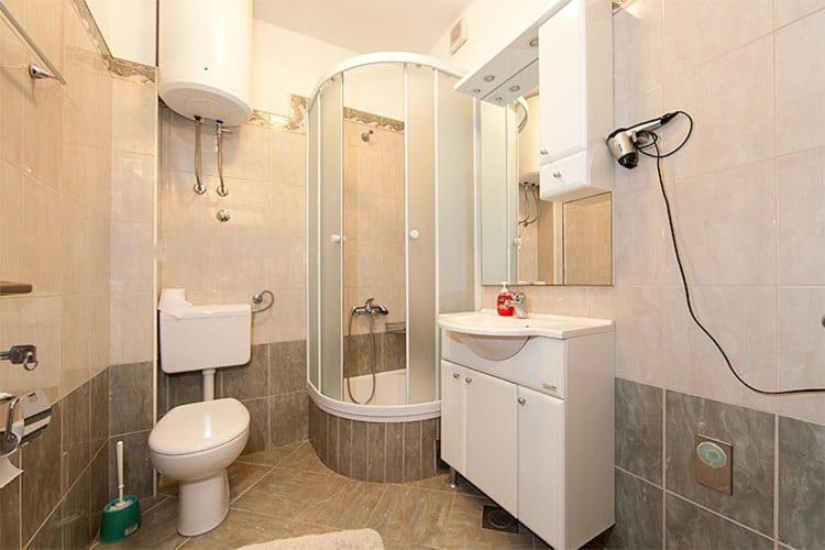 Apartmani Saric 图彻皮 外观 照片